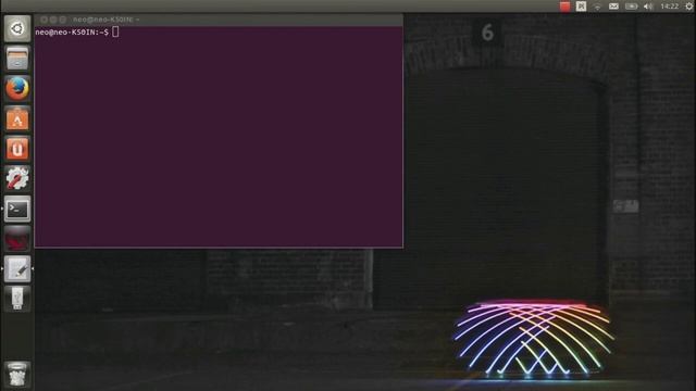 Odwrócenie obrazu kamerki w Skype - Ubuntu 13.10. смотреть онлайн