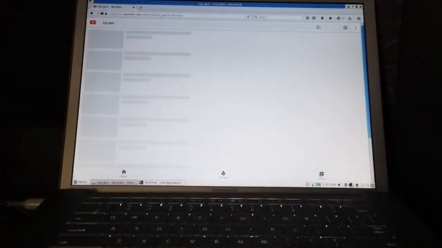 PowerBook G4 running Linux playing YouTube in 2020 смотреть онлайн