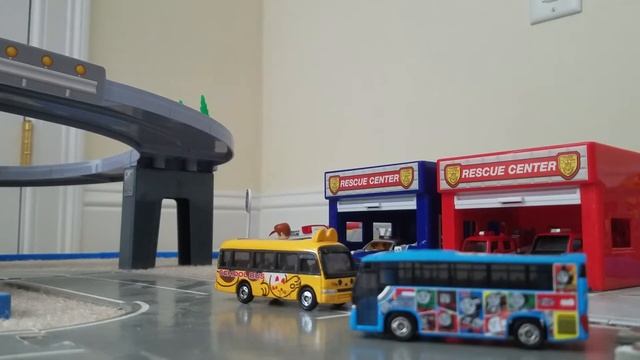 Tomica No.36 Thomas Land Express and Comparison and more смотреть онлайн