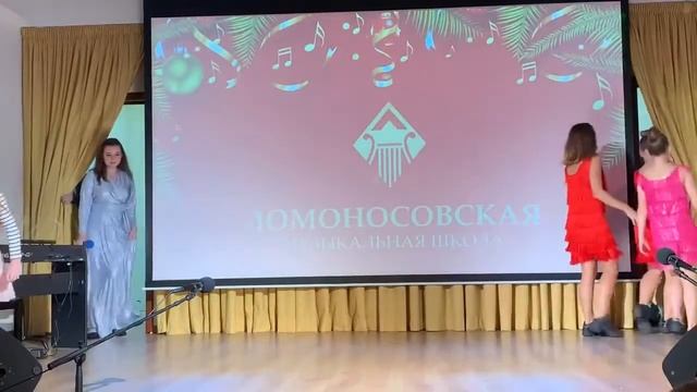 Новогодний музыкальный концерт от Ломоносовской Музыкальной Школы смотреть онлайн
