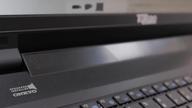 Linux-Notebooks von Tuxedo angesehen (Cebit 2015) смотреть онлайн