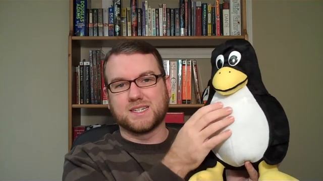 This Week In Linux Review #1: Stuffed Plush Tux Penguin from ThinkGeek.com смотреть онлайн