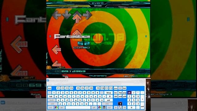 Stepmania, played with a screen keyboard. смотреть онлайн