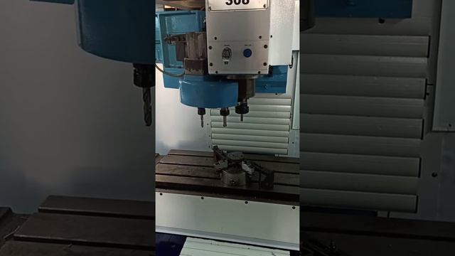 Linux Cnc macho Rígido смотреть онлайн