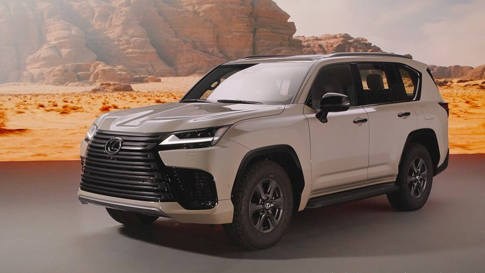 НОВЫЙ Lexus LX 700h (2025) готов составить конкуренцию Range Rover смотреть онлайн