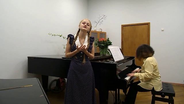 И.Дунаевский "Звать любовь не надо" исп. Шеховцова София , 16 лет смотреть онлайн