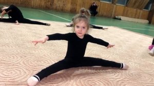 Урок по ХУДОЖЕСТВЕННОЙ ГИМНАСТИКЕ - Про гимнастика гимнастика для детей художественная гимнастика