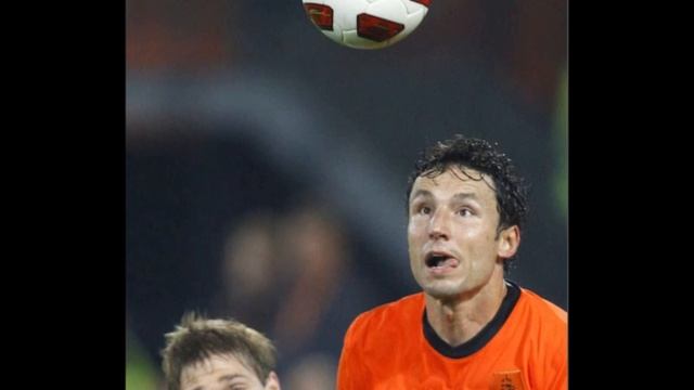 Mark van Bommel смотреть онлайн
