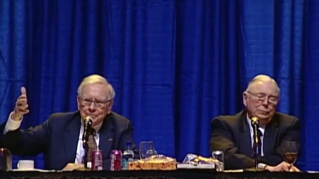 Why Warren Buffet Thinks "Volitility is not a Measure of Risk"? смотреть онлайн