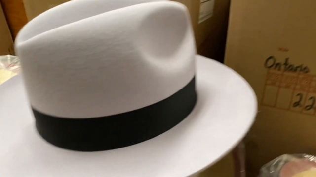 MAGILL ONTARIO in MIST GREY! - Very Rare Color, Pearl Grey Custom Made Fedora LIMITED EDITION смотреть онлайн