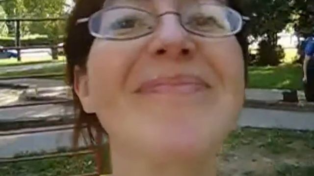 Yes+! Раздача шариков и конфет прохожим 7