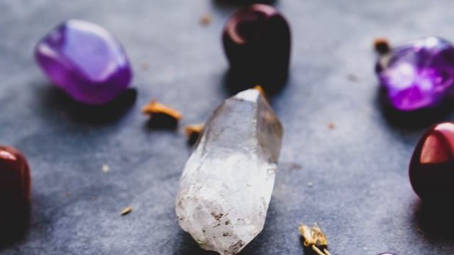 Пока муж в эфире унижал опасного психа, в ее дверь постучали. Случившееся шокирует. Истории из жизн смотреть онлайн