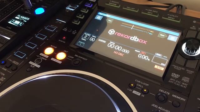 Pioneer CDJ-2000nxs2 External Hard Drive for music export (English) смотреть онлайн