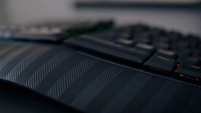 【PERIBOARD-835】 Mechanical + Ergonomic = PB-835 | Perixx смотреть онлайн
