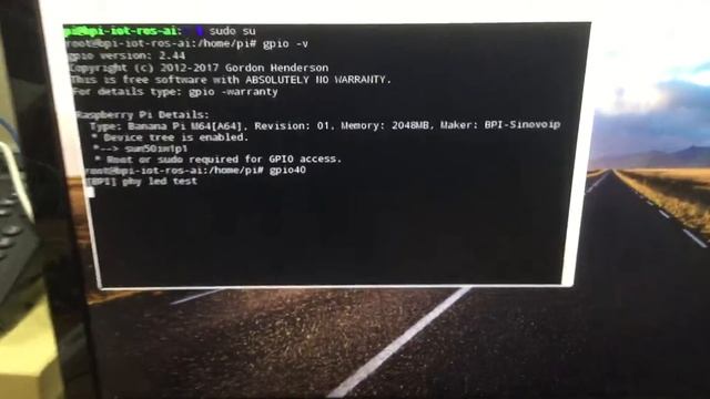 Raspbian with new Wiringpi 2.44 demo: from Banana Pi M2U to M64 then Raspberry Pi 3 смотреть онлайн