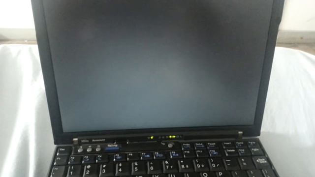 Linux-Libre com Logo do GNU+Freedo em um X60 com Libreboot смотреть онлайн