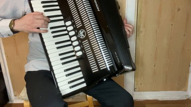 HOHNER 4/4 (аналог weltmeister) - Немецкий аккордеон Bravo 3, 120 ПРОДАЖА (купить) 89102328922 смотреть онлайн