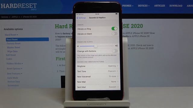 How to Change Vibrations in iPhone SE 2020 - Vibrate on Silent смотреть онлайн