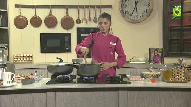 Fusion Food - 06 Dec 2022 - Recipes: Zeera Butter Rice & Apple Curry - Mahnoor Malik - Masala Tv смотреть онлайн