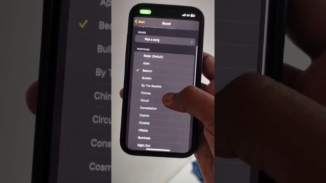 Set custom Alarm Sounds on iPhone | iPhone Alarm смотреть онлайн