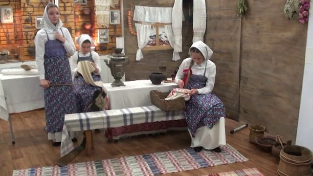 Быт крестьянок Тихвинского уезда в XIX веке «Есть женщины в русских селеньях...» смотреть онлайн