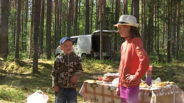 На отдыхе! Басни Крылова - Лягушка и аист смотреть онлайн