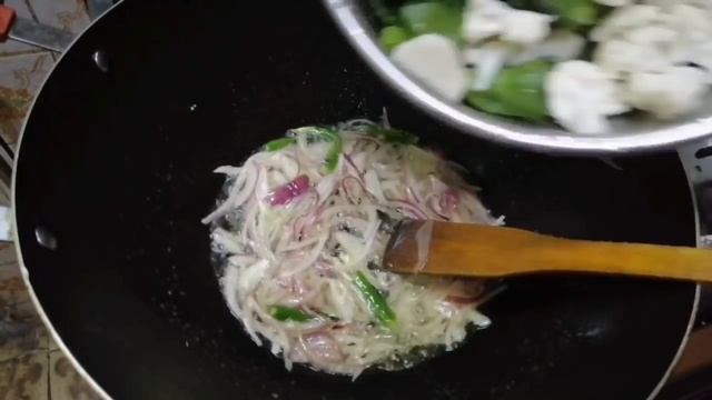 মজাদার সবজি ভাজি আর ডিমের তরকারি কিটো ডায়েটে খাওয়া যাবে||Riyadh vlog ||Roksana vlog смотреть онлайн