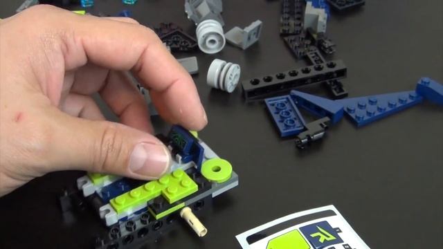 LEGO Movie 2 Build - Rex's Rex-treme Offroader Set #70826 смотреть онлайн