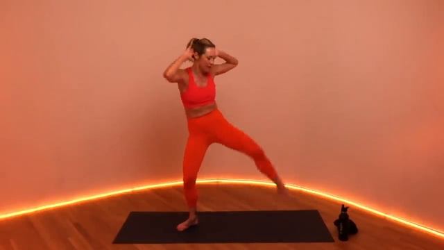 30-Minute No-Equipment Barre Workout With M_Body Founder Marnie Alton