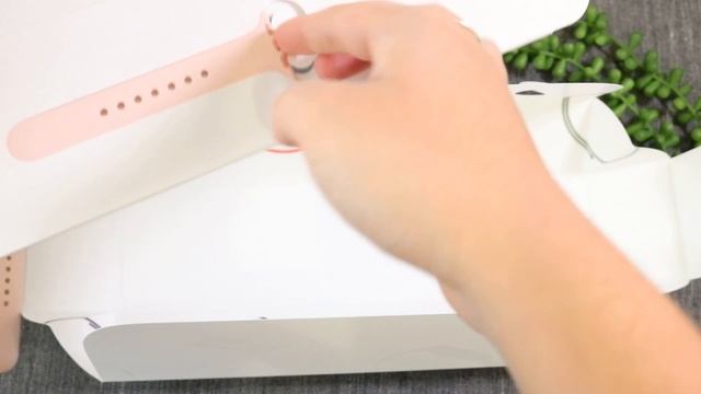 Apple Watch Series 5 Unboxing South Africa | Kayla's World смотреть онлайн