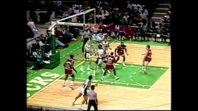 REMEMBER JOHNNY "RED" KERR смотреть онлайн