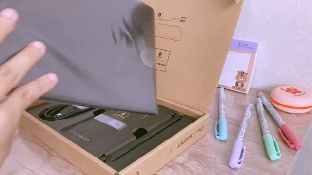 📦 WACOM Unboxing | One by Wacom 🍵Small size смотреть онлайн