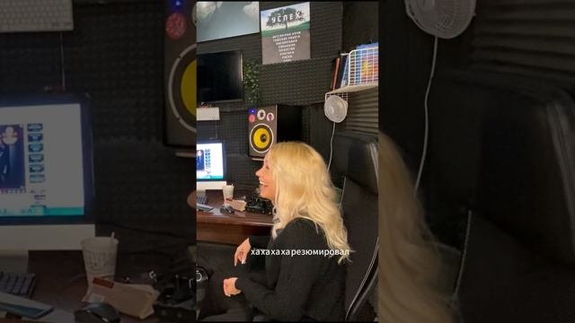 Кукла колдуна без дыхания и с зажимами | Урок вокала #научитьсяпеть #голос #пение #корольишут смотреть онлайн