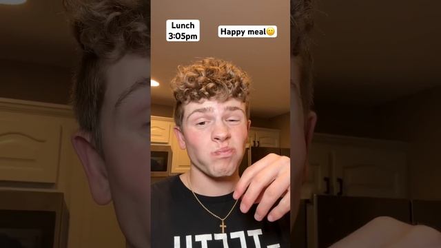 Eating my favorite childhood foods for the whole day! смотреть онлайн