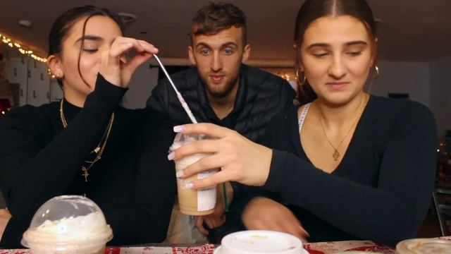 VLOGMAS DAY 6 | Trying Starbuck Holiday Drinks; Are They Good? | MELINDA BROOKE смотреть онлайн
