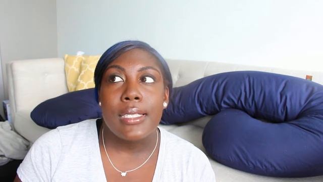 SNOOGLE PREGNANCY PILLOW REVIEW!! смотреть онлайн