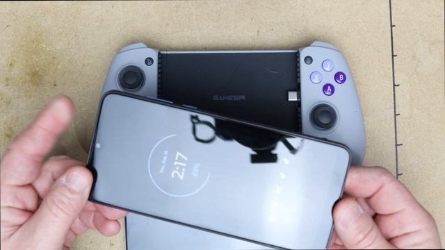 Gamesir G8 mobile gaming controller смотреть онлайн
