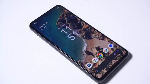 The Pixel 8, One Month Later: The Perfect Google Phone? смотреть онлайн