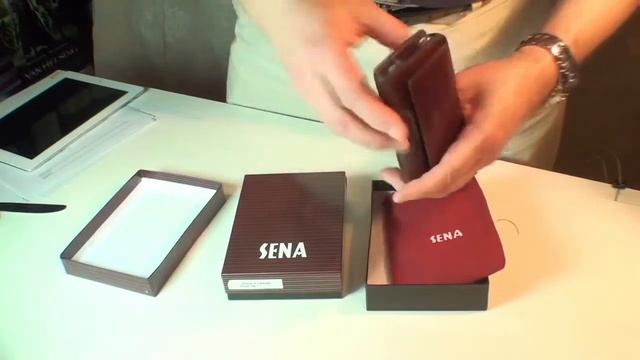 Hands-On Review: Sena Designer Leather Belt Cases For iPhone 4's смотреть онлайн