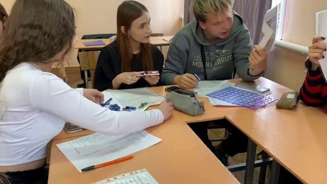 Фабрика смотреть онлайн