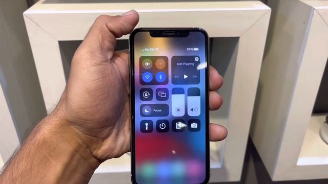 iPhone XS 64GB | Non PTA | Waterproof смотреть онлайн