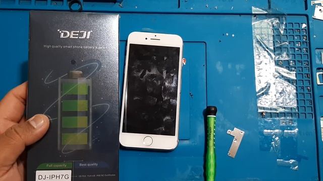 don't ignore iphones swollen Batteries urdu/hindi 2021 смотреть онлайн