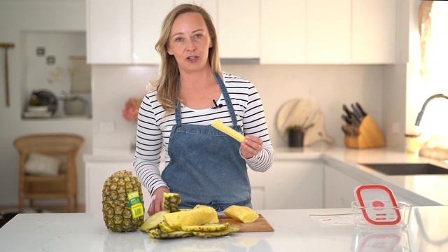 HOW TO CUT A PINEAPPLE смотреть онлайн