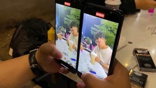 IPHONE 11 PRO MAX VS IPHONE 12 PRO MAX DI 2022 ❗❗ смотреть онлайн