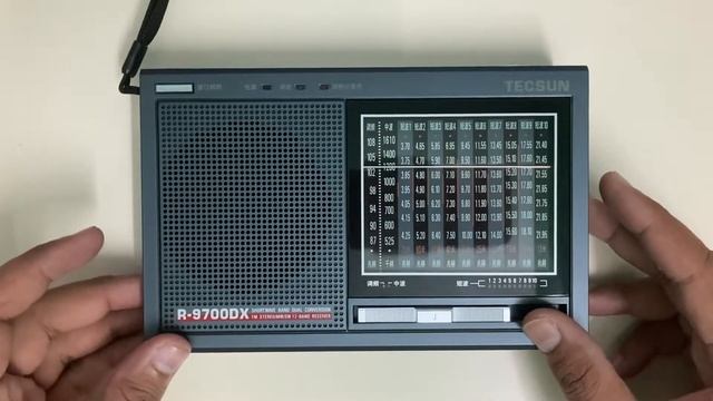 Tecsun R-9700DX AM FM Shortwave Band Portable Radio Unboxing and Review смотреть онлайн
