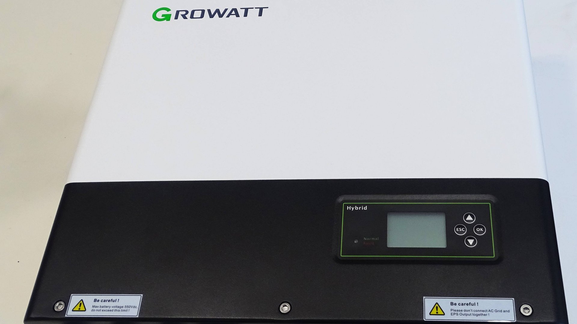 Гибридный инвертор Growatt для преобразования солнечной энергии, принцип работы и параметры.