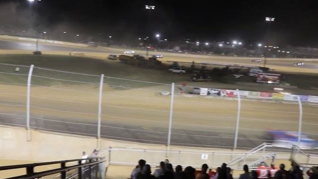 Lawrenceburg Speedway Late Model Feature [7/2/22] смотреть онлайн