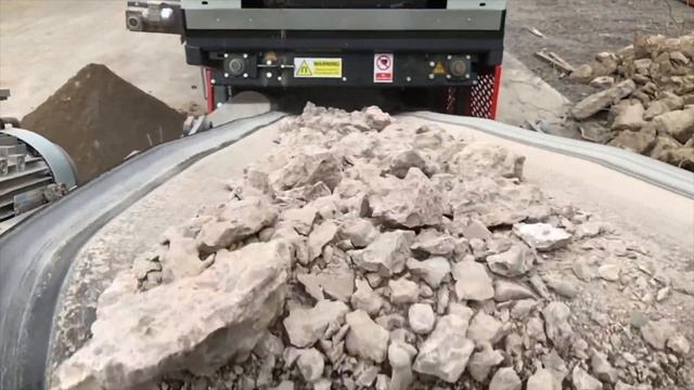 Compact jaw crusher NORDMANN K-750 with the possibility of transportation by multilift смотреть онлайн