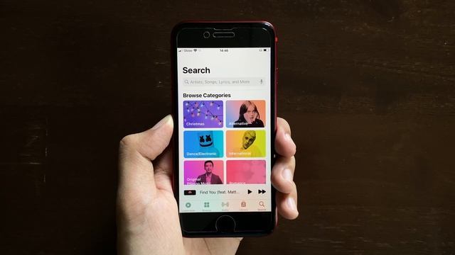 iPhone SE (2nd Generation) | Everything New in iOS 14.3 смотреть онлайн