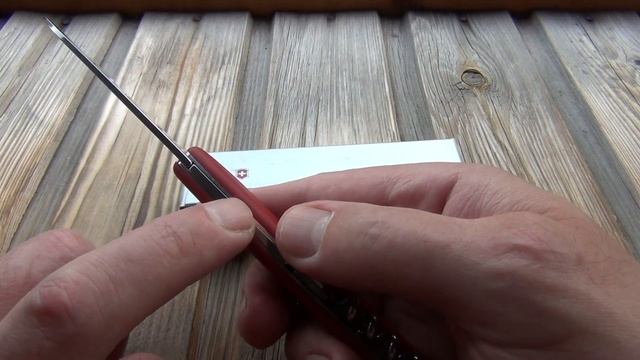 Обзор victorinox Alpineer red 0.8323 смотреть онлайн